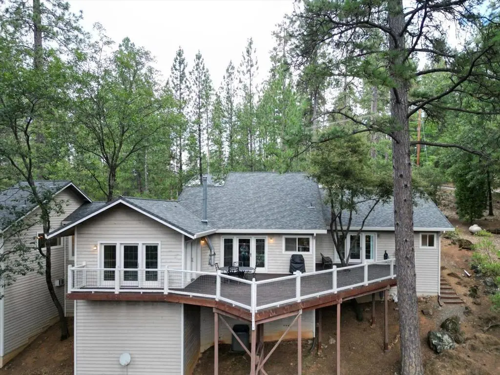 Single Family Residence for sale at 11021 Norager Way, Grass Valley, CA featuring 4 beds and 4 baths