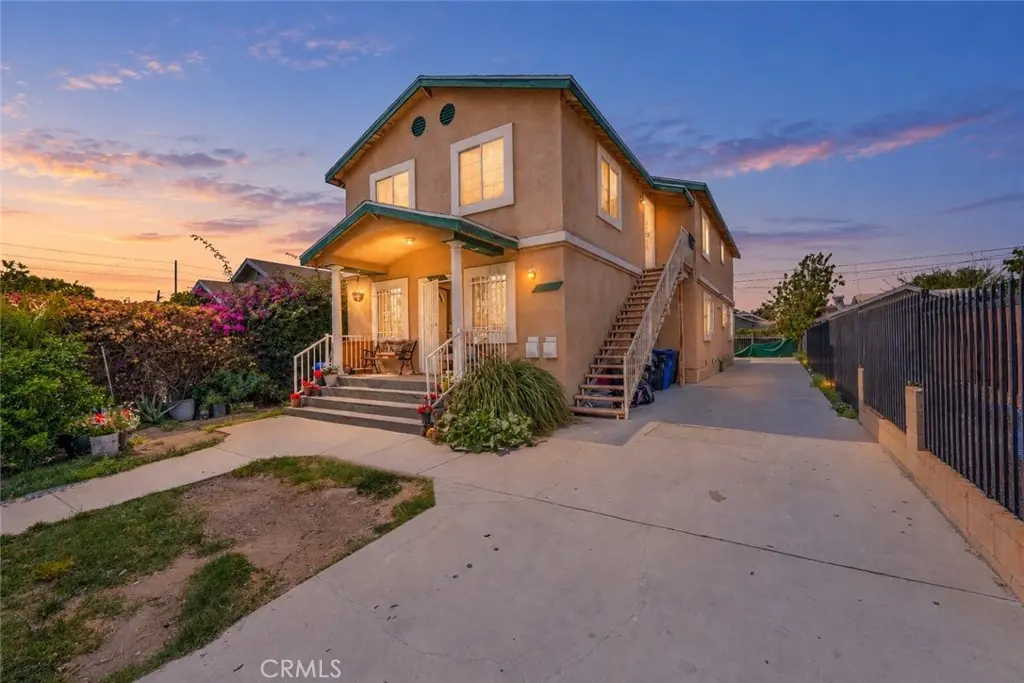Duplex for sale at 329 E 82nd, Los Angeles, CA
