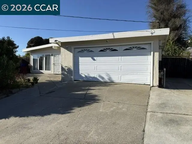 Single Family Residence for sale at 1811 Espanola Dr, San Pablo, CA featuring 4 beds and 2 baths