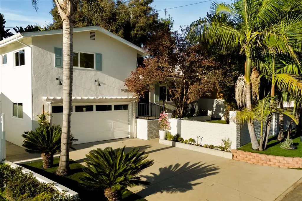 Single Family Residence for rent at 27085 Calle Dolores, Dana Point, CA featuring 3 beds and 2 baths