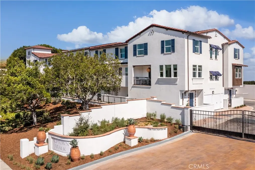 7346 Painter Avenue 4, Whittier, CA — listing photo 1