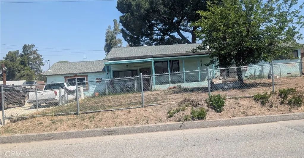 32260 Avenue E, Yucaipa, CA — listing photo 1