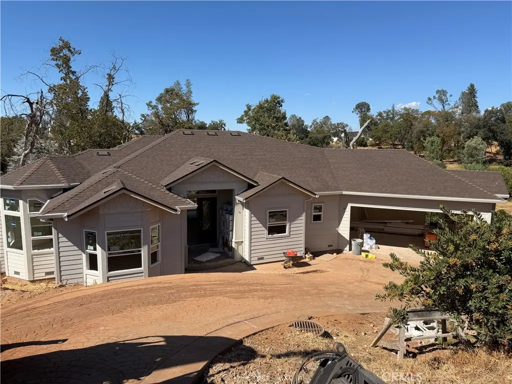 Single Family Residence for sale at 263 Redbud Dr., Paradise, CA featuring 4 beds and 4 baths