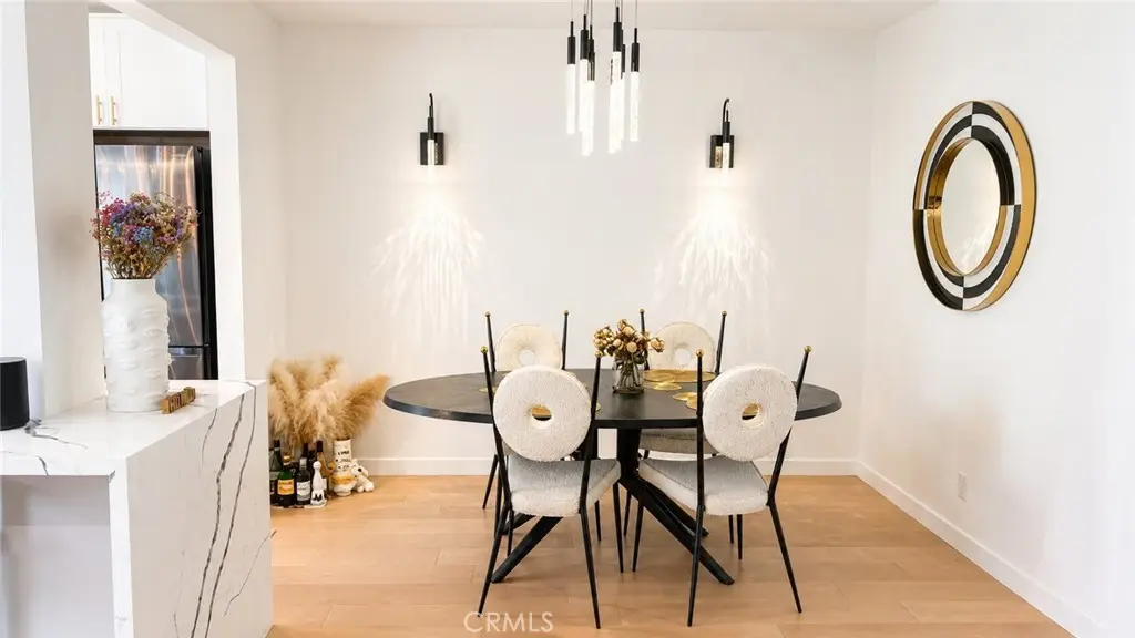 Condominium for sale at 1233 N Laurel 211, West Hollywood, CA featuring 2 beds and 2 baths