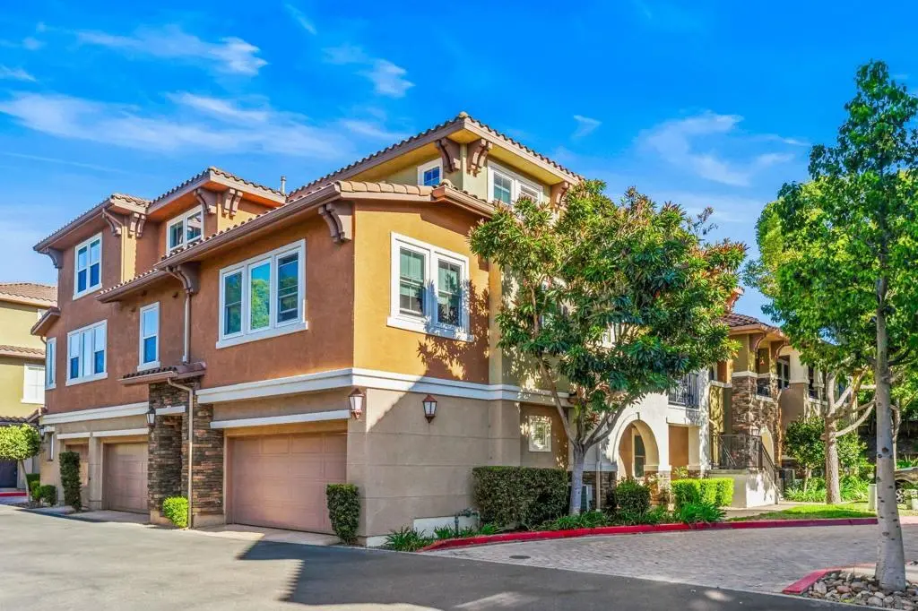 Condominium for sale at 14 via montisi, Santee, CA featuring 2 beds and 2 baths