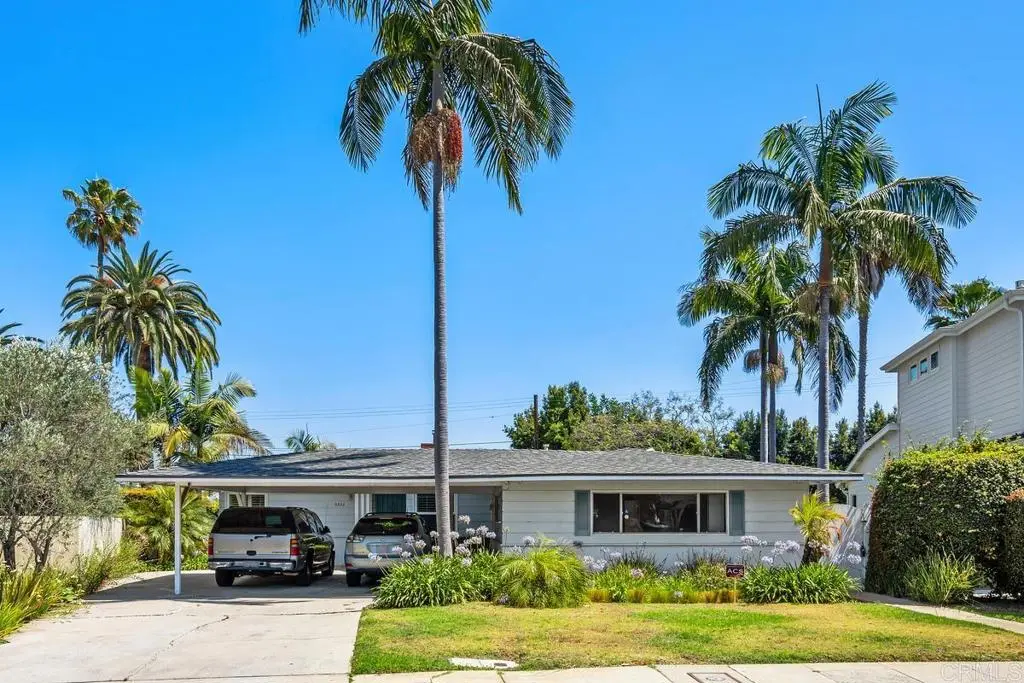 Single Family Residence for sale at 3370 Manning Court, Los Angeles, CA featuring 3 beds and 2 baths