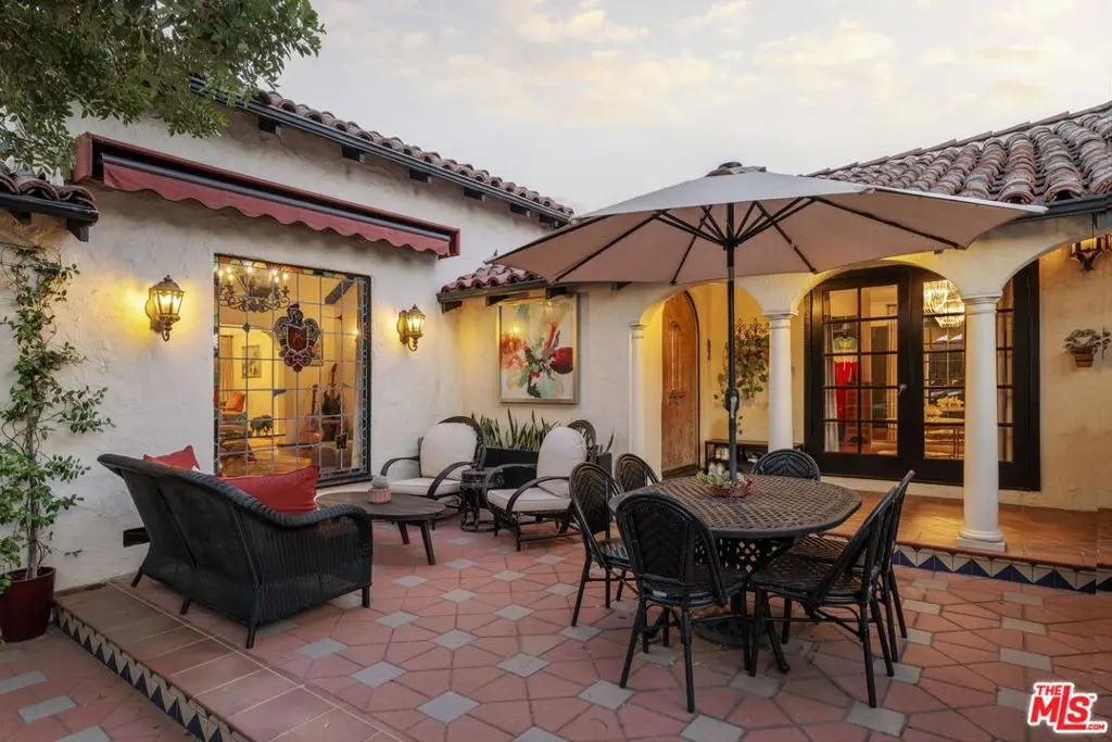 Single Family Residence for sale at 542 N Detroit Street, Los Angeles, CA featuring 4 beds and 3 baths
