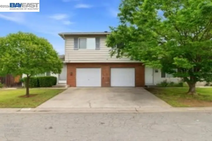 3836 3838 Dubac Way, Sacramento, CA — listing photo 1