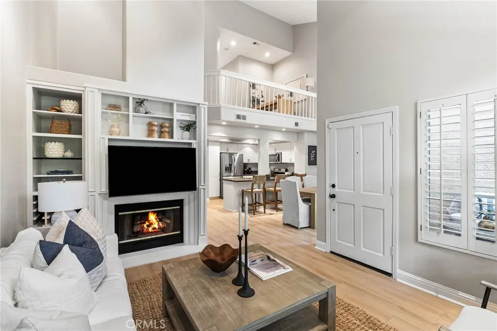 Townhouse for sale at 4 Nightingale Drive, Aliso Viejo, CA featuring 2 beds and 3 baths