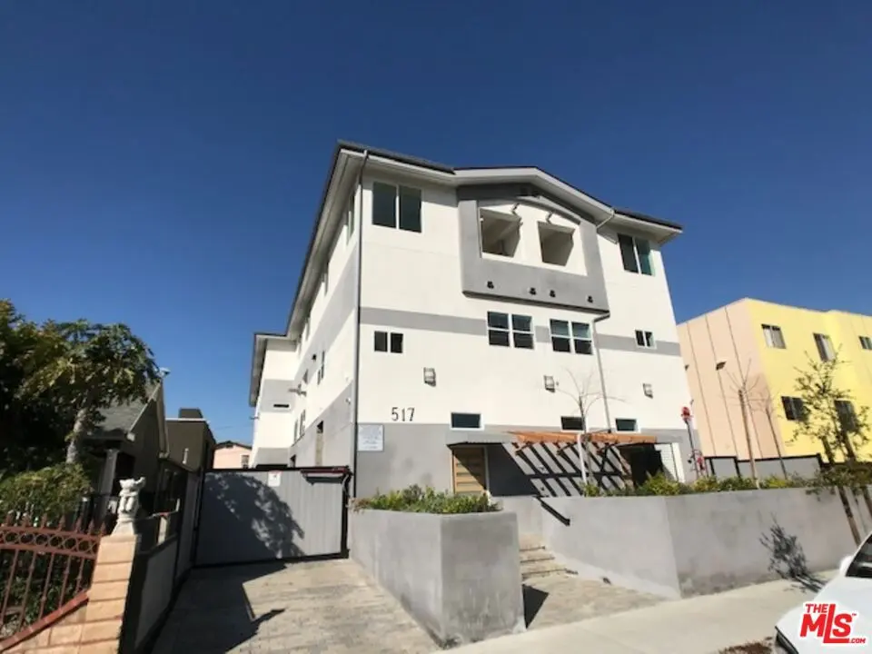 Residential Income for sale at 517 N Harvard Boulevard, Los Angeles, CA featuring 15 beds and 15 baths