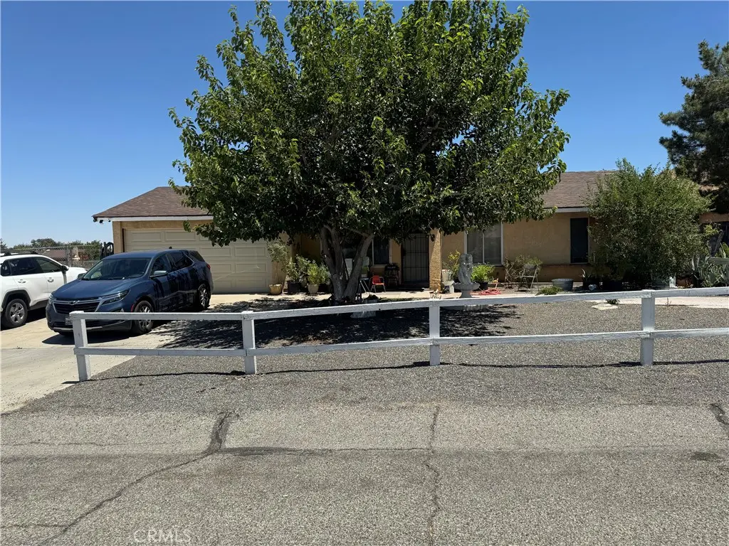 40044 Ridgemist St, Palmdale, CA — listing photo 1