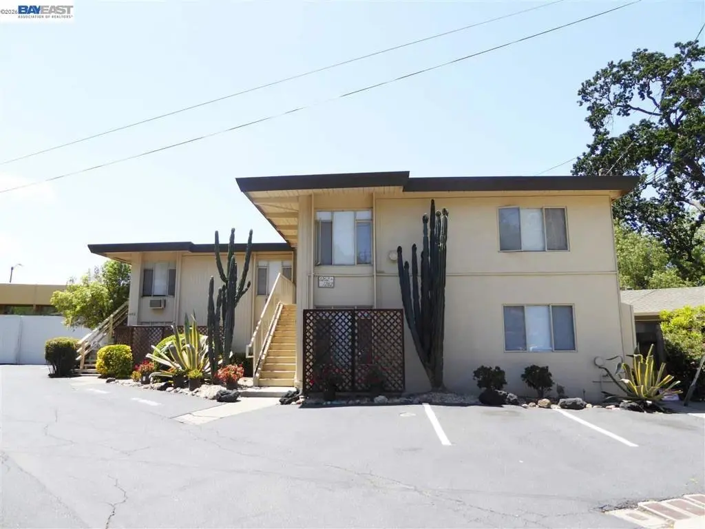Residential Income for sale at 1282 Carmel Ct, Walnut Creek, CA