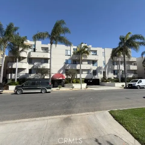 Condominium for sale at 1240 S Corning 108, Los Angeles, CA featuring 2 beds and 2 baths