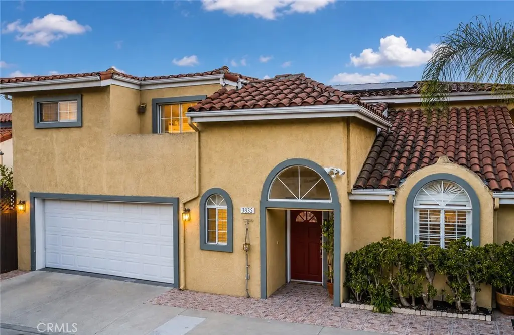 Residential Lease for rent at 3863 Cazador, Los Angeles, Los Angeles County, CA featuring 3 beds and 4 baths