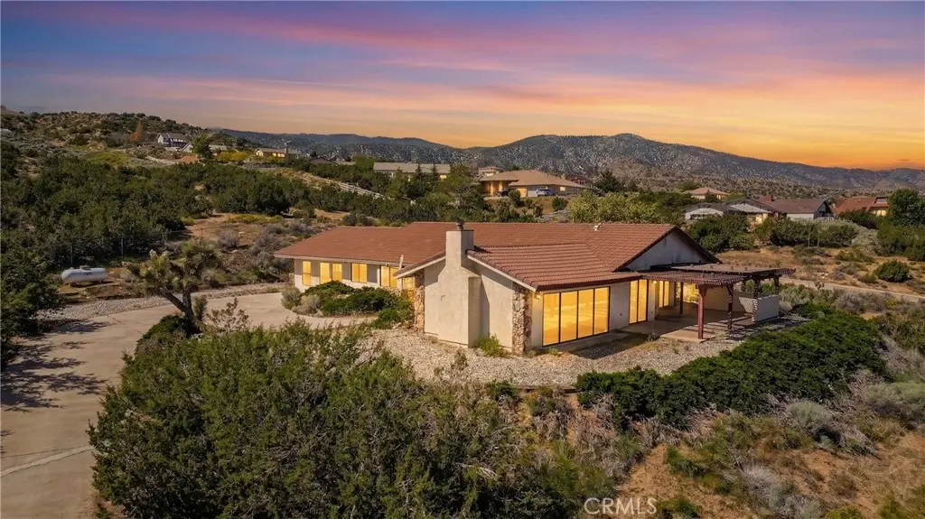 2929 Snow Line Drive, Pinon Hills, CA — listing photo 1