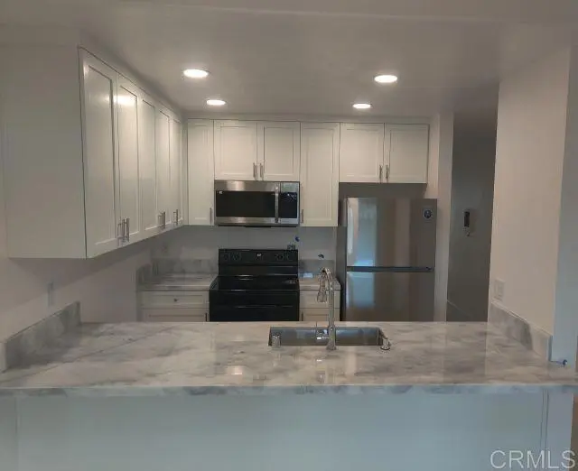 125 Candice Place, Vista, CA — listing photo 1