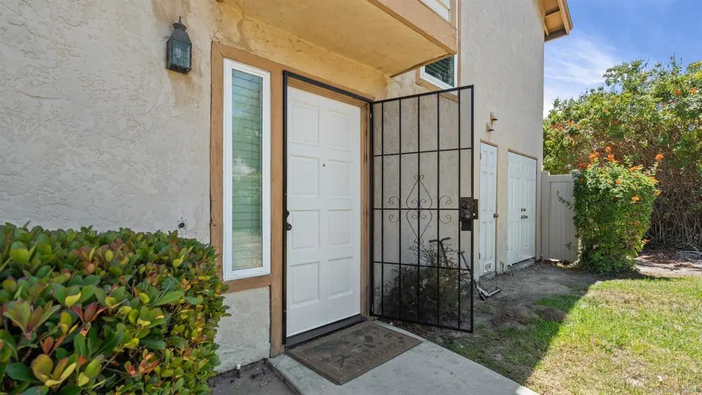 Townhouse for sale at 1629 Manzana Way, San Diego, CA featuring 4 beds and 3 baths
