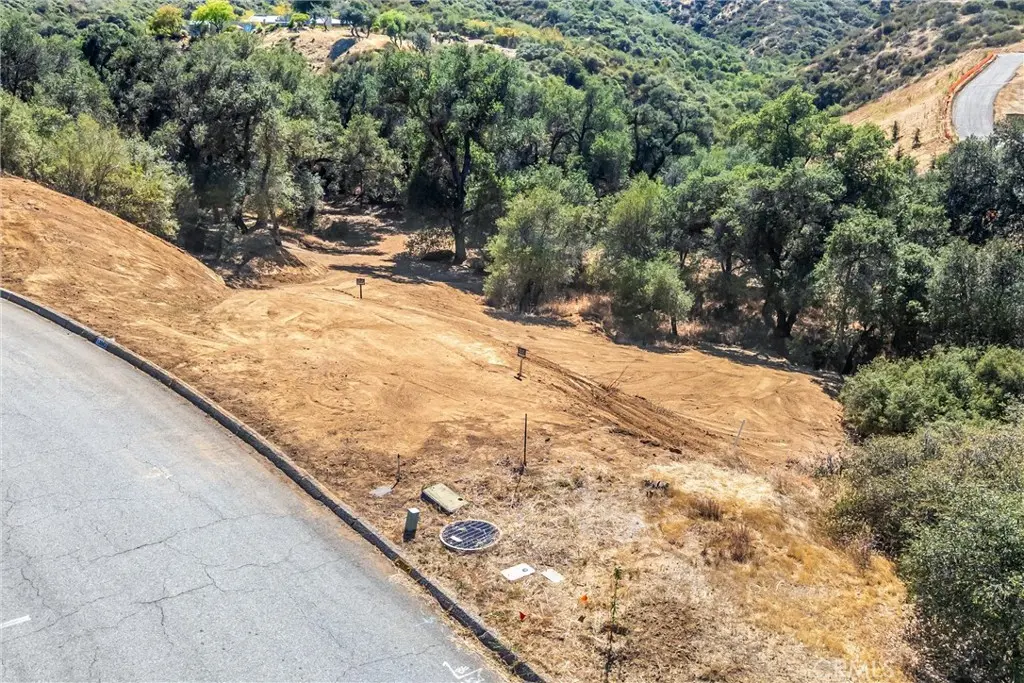 13582 Oak Mountain Drive, Yucaipa, CA — listing photo 1