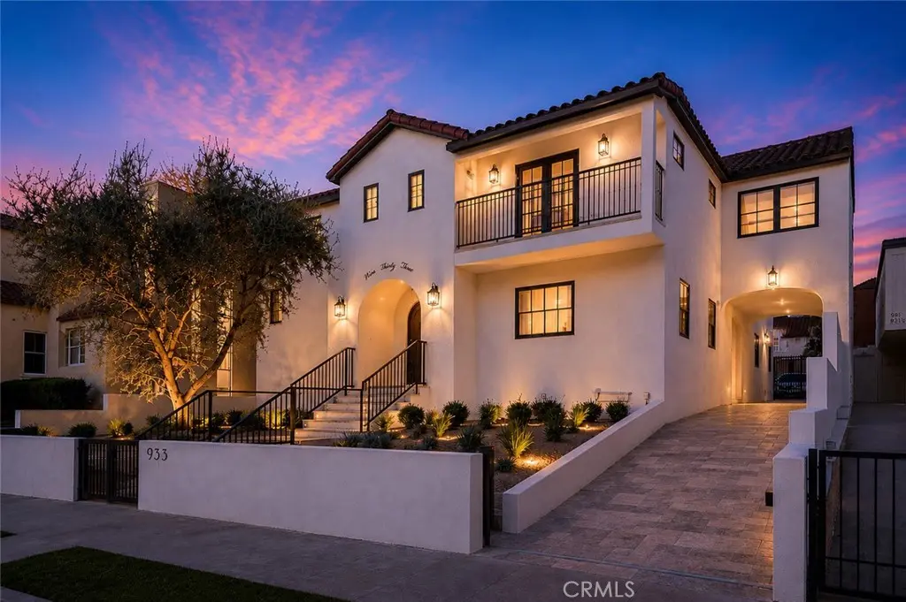 Single Family Residence for sale at 933 S Sycamore Avenue, Los Angeles, CA featuring 5 beds and 5 baths