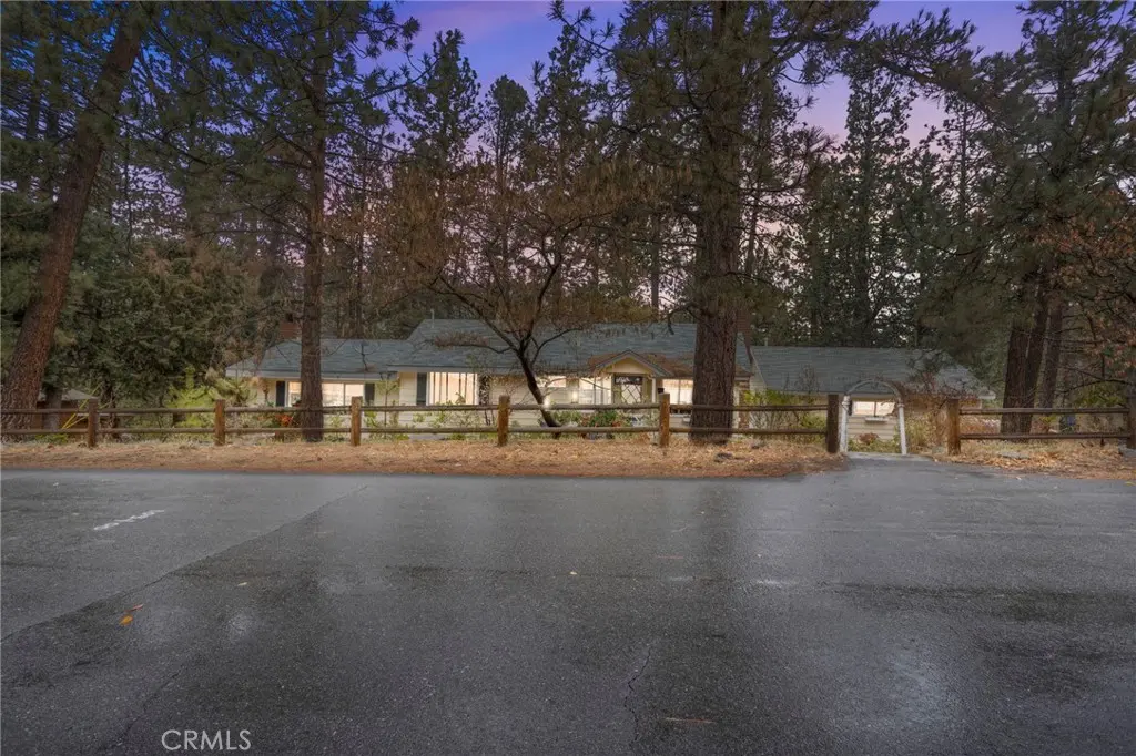 2046 Thrush, Wrightwood, CA — listing photo 1