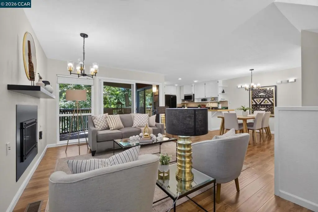 Condominium for sale at 911 Dewing Ave, Lafayette, CA featuring 3 beds and 3 baths