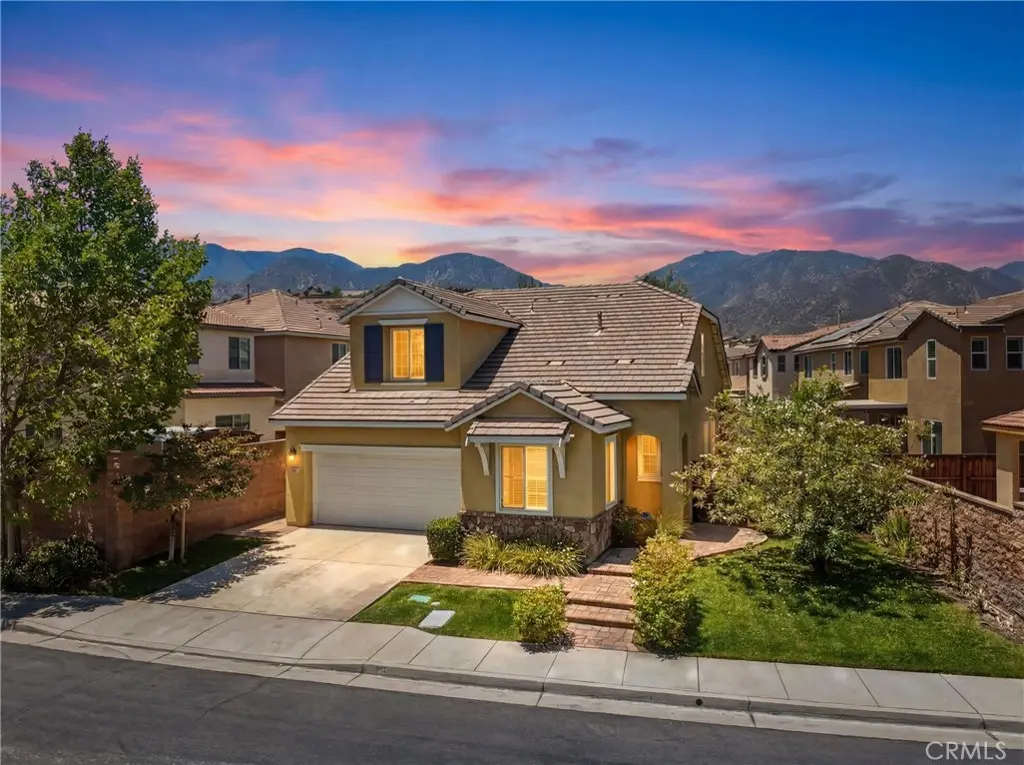 Single Family Residence for sale at 25377 Temescal Valley Lane, Corona, CA featuring 3 beds and 3 baths