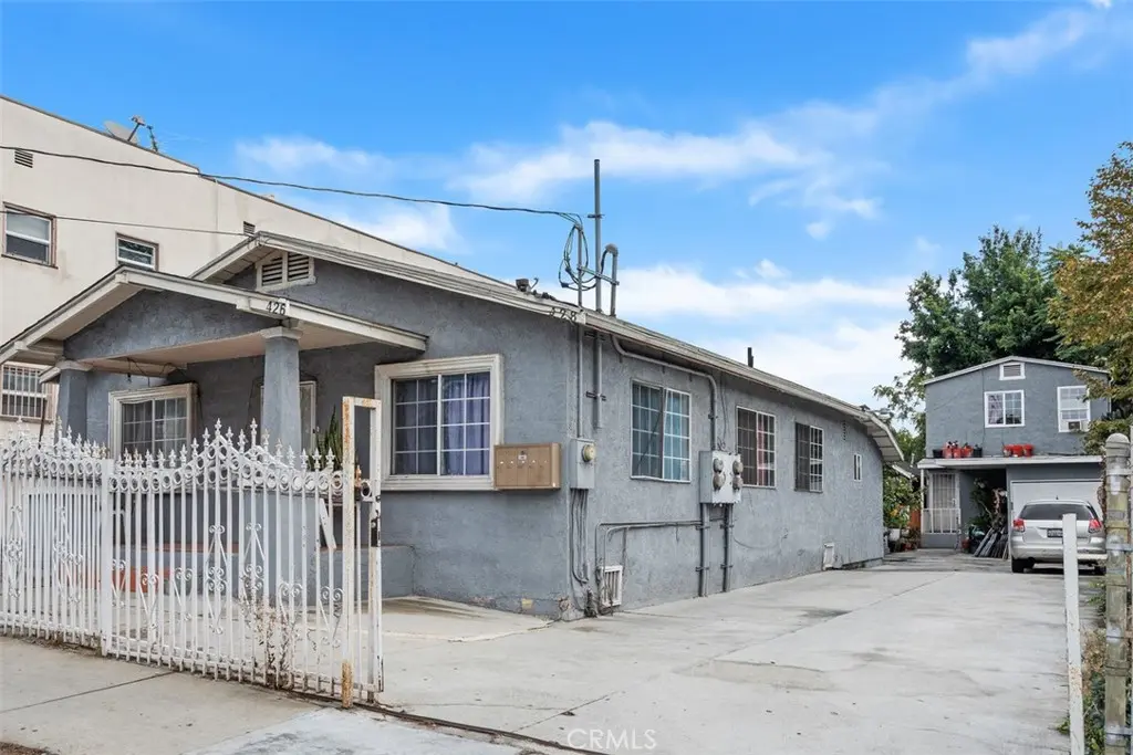Apartment for sale at 426 N Virgil Avenue, Los Angeles, CA