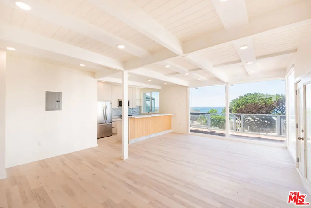 Apartment for rent at 7275 Birdview Avenue, Malibu, CA featuring 2 beds and 2 baths