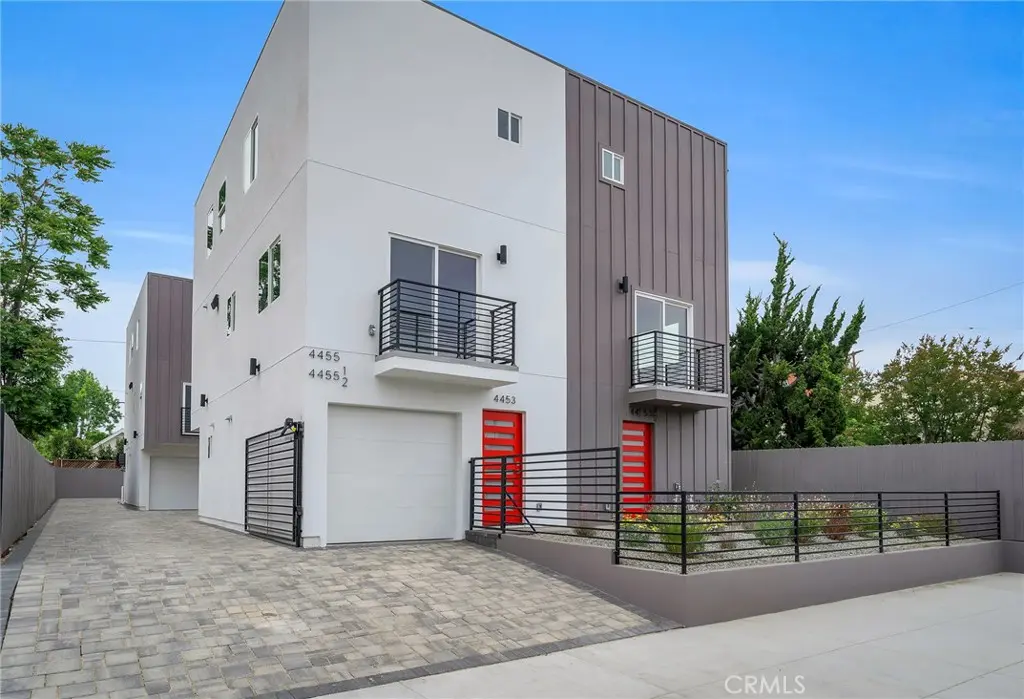 4453 Colfax Avenue, Studio City, CA — listing photo 1