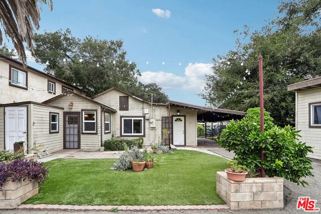 2717 Los Robles Road, Thousand Oaks, CA — listing photo 1