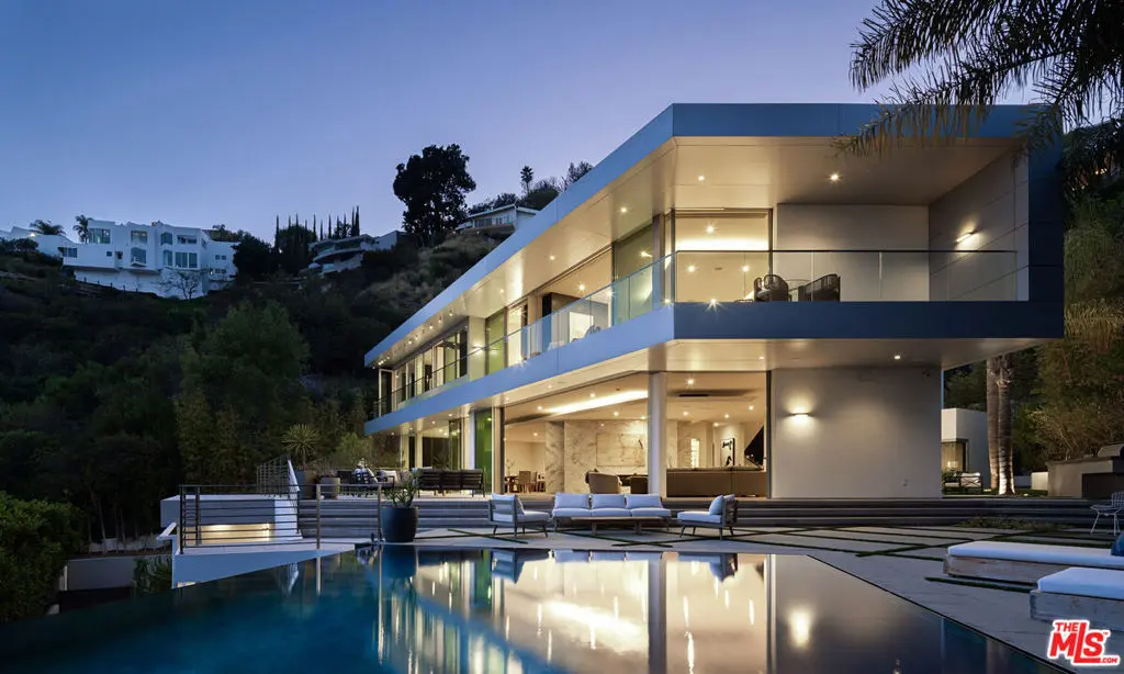 1895 Rising Glen Road, West Hollywood, CA — listing photo 1