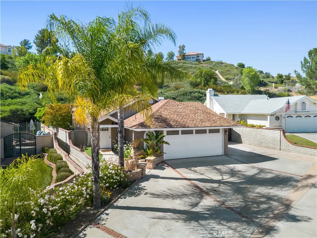 22825 Fir Court, Saugus, CA — listing photo 1
