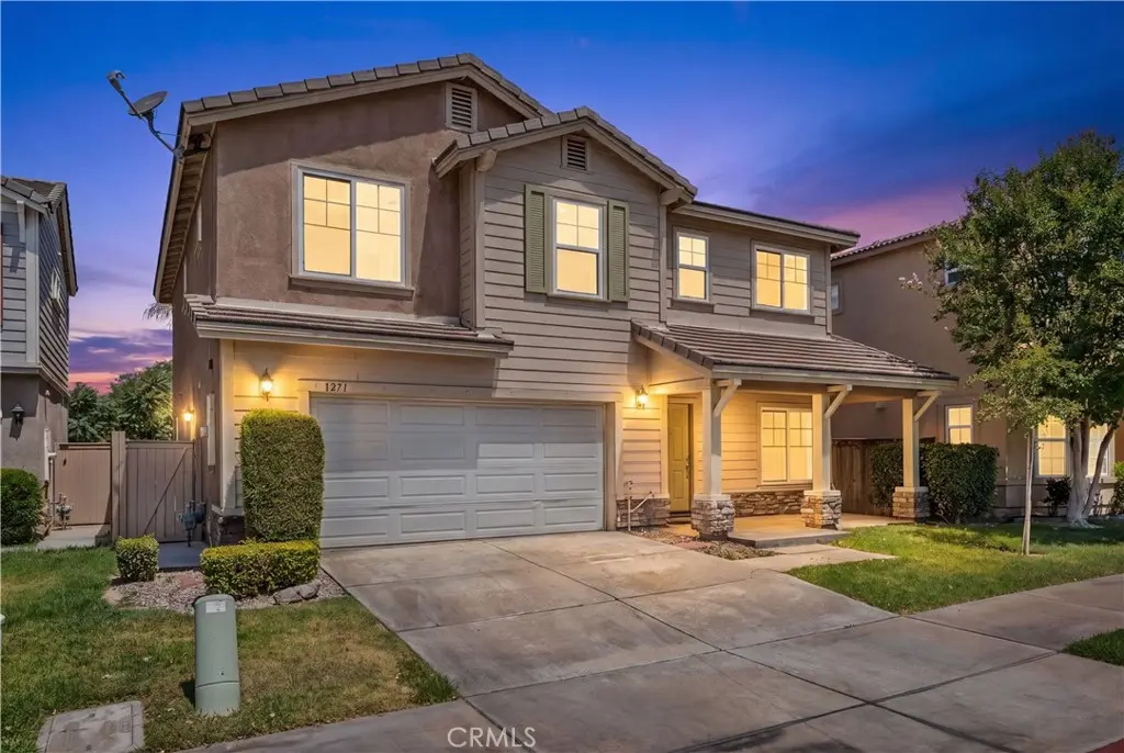Single Family Residence for sale at 1271 Castledale, Riverside, CA featuring 6 beds and 3 baths