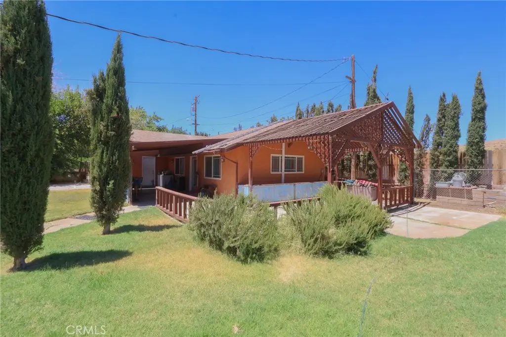 31582 Clay River Road, Barstow, CA — listing photo 1