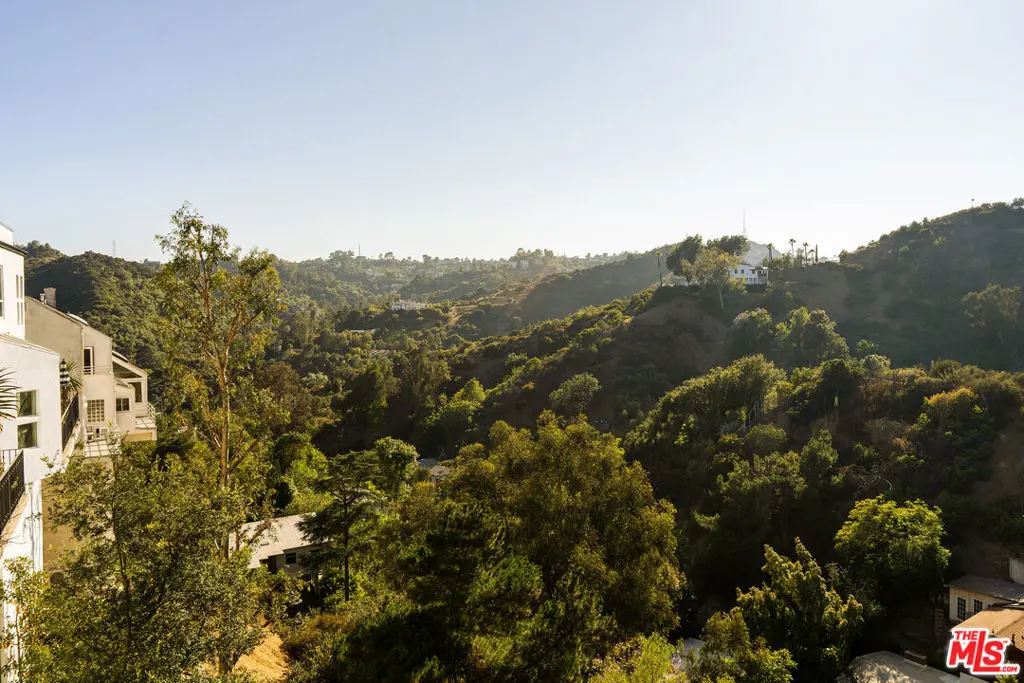 Single Family Residence for sale at 2591 Leicester Drive, Los Angeles, CA featuring 5 beds and 5 baths