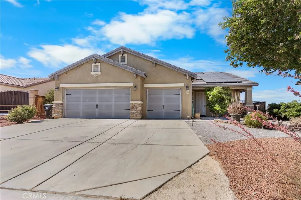13998 Old Mill, Victorville, CA — listing photo 1