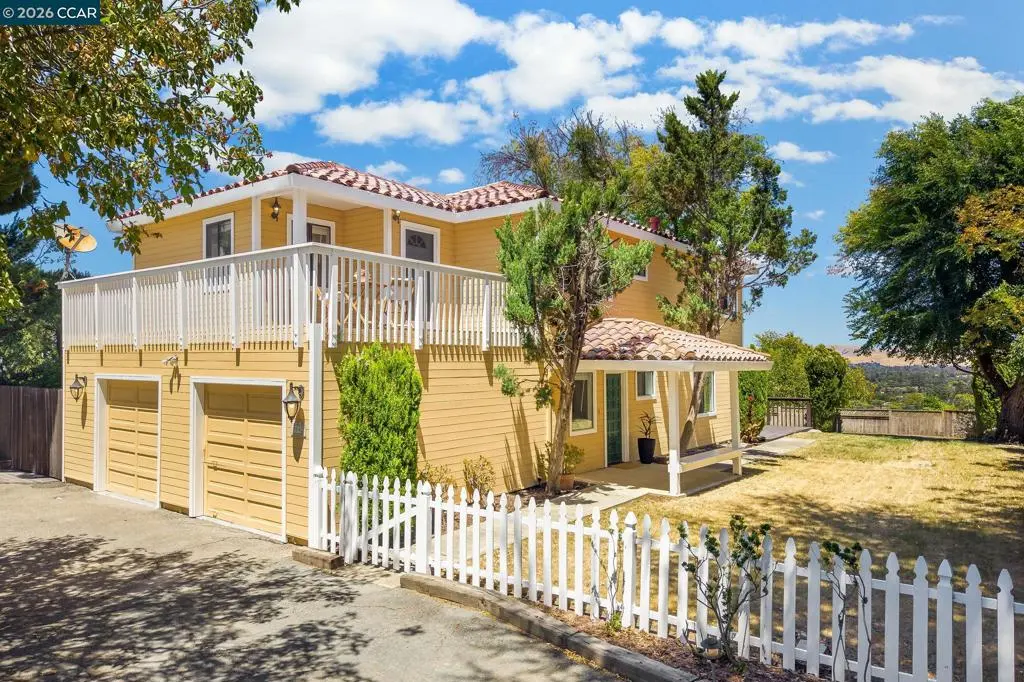 Single Family Residence for sale at 2542 Mockingbird Hill Rd, Walnut Creek, CA featuring 4 beds and 3 baths