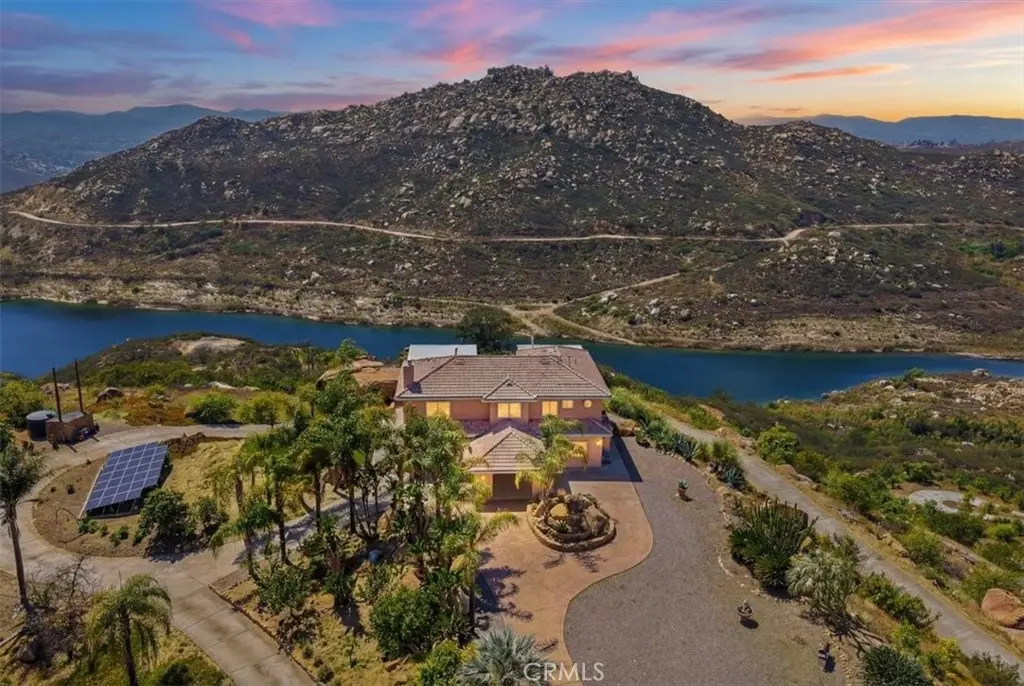 15471 Green Valley Truck, Ramona, CA — listing photo 1