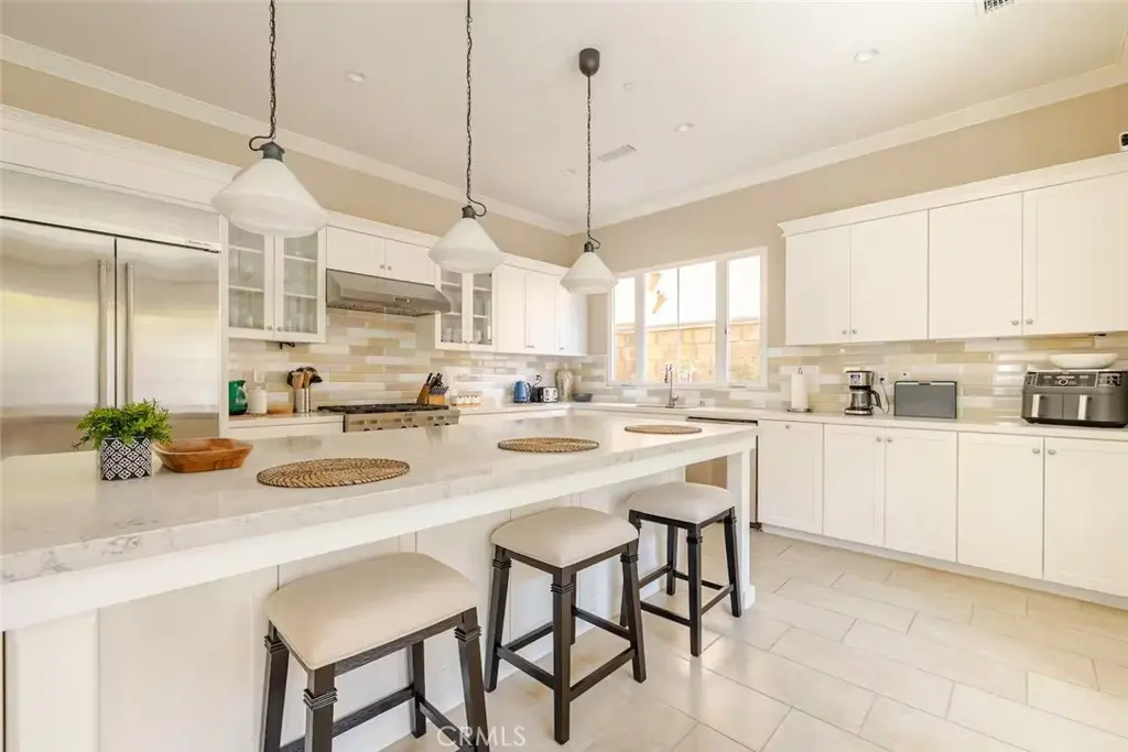 Single Family Residence for rent at 128 Pewter, Irvine, CA featuring 4 beds and 3 baths