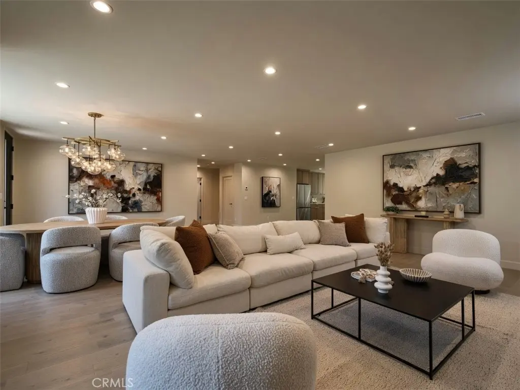 4819 Genesta Avenue, Encino, CA — listing photo 1