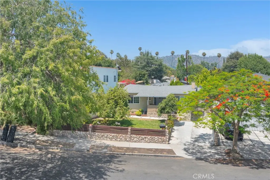 Duplex for sale at 2415 Langdale, Los Angeles, CA