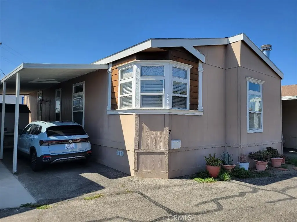7 Dorchester, Northridge, CA — listing photo 1