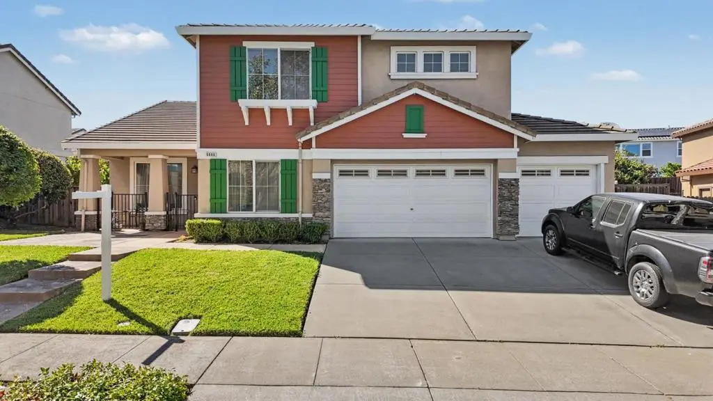 Single Family Residence for sale at 5006 Ridgefield Circle, Fairfield, CA featuring 6 beds and 6 baths