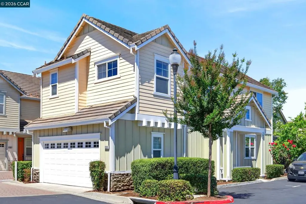 Single Family Residence for sale at 1311 Tapestry Ln, Concord, CA featuring 3 beds and 3 baths