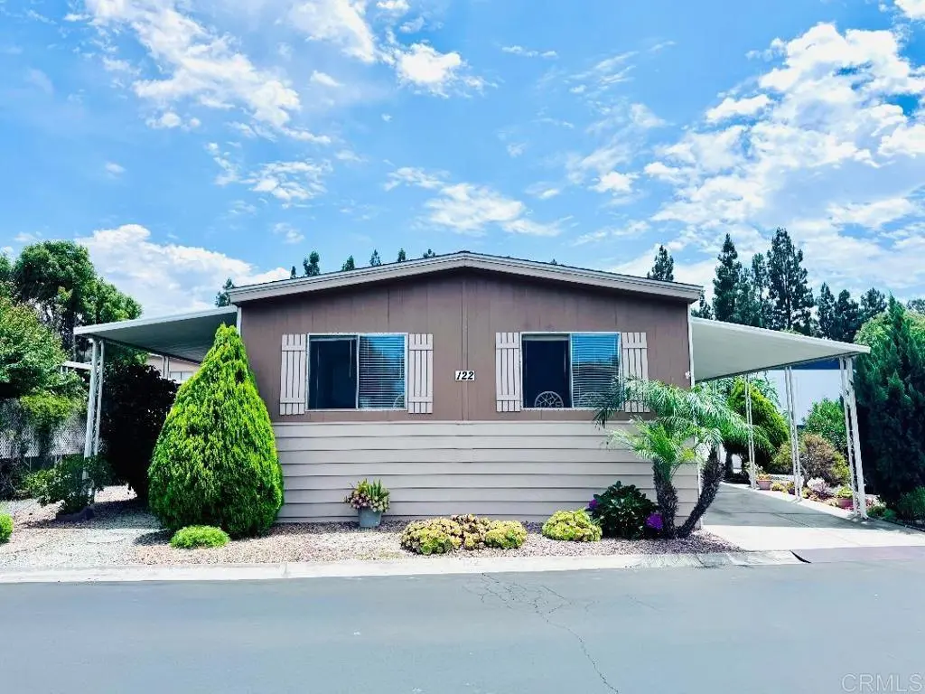 2130 Sunset Drive 122, Vista, CA — listing photo 1