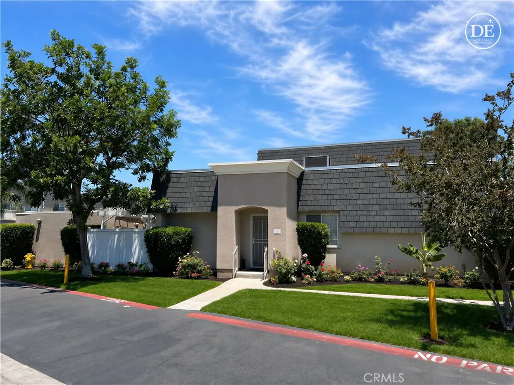 19242 Hamlin 1, Reseda, CA — listing photo 1