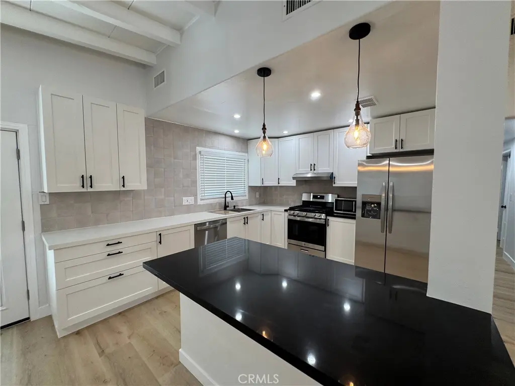 Residential Lease for rent at 15965 Coral, Palm Springs, Riverside County, CA featuring 3 beds and 2 baths