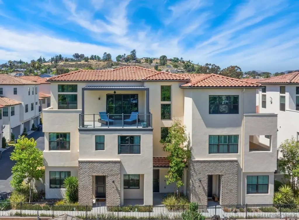 13081 Olympus Circle 3, Poway, CA — listing photo 1