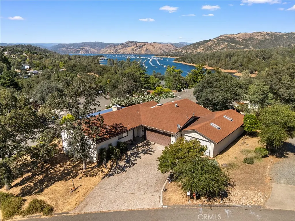 Single Family Residence for sale at 158 Apache Circle, Oroville, CA featuring 3 beds and 2 baths