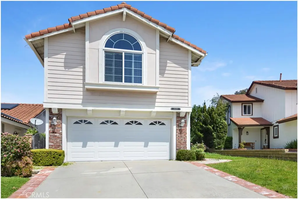 Single Family Residence for rent at 24241 Tama Lane, Laguna Niguel, CA featuring 3 beds and 3 baths